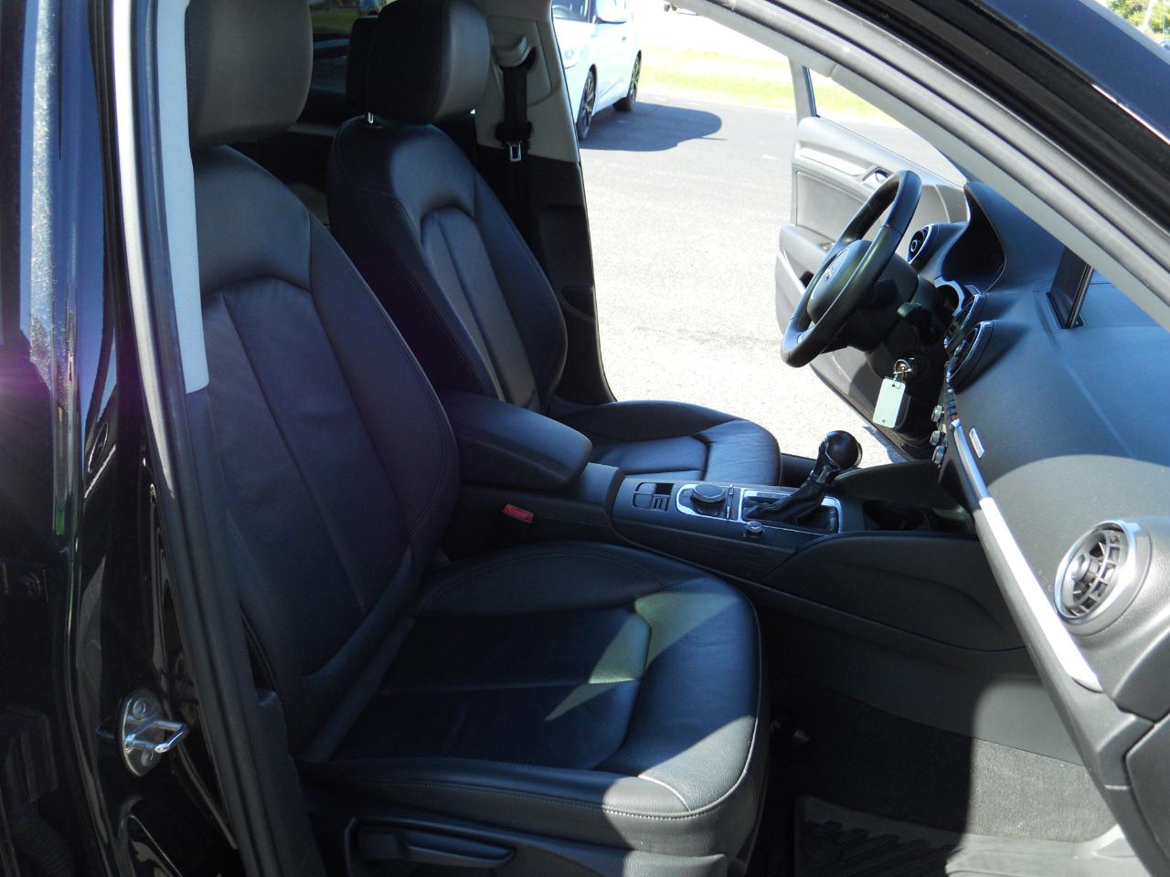 Audi S3 2.0T Premium Plus quattro 2015