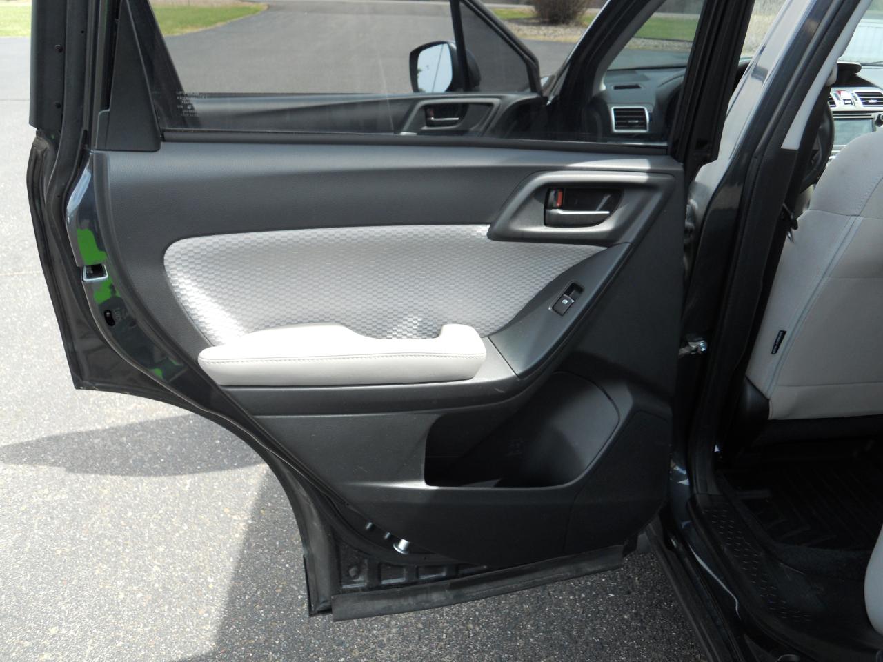 Subaru Forester 2.5i Premium PZEV CVT 2018