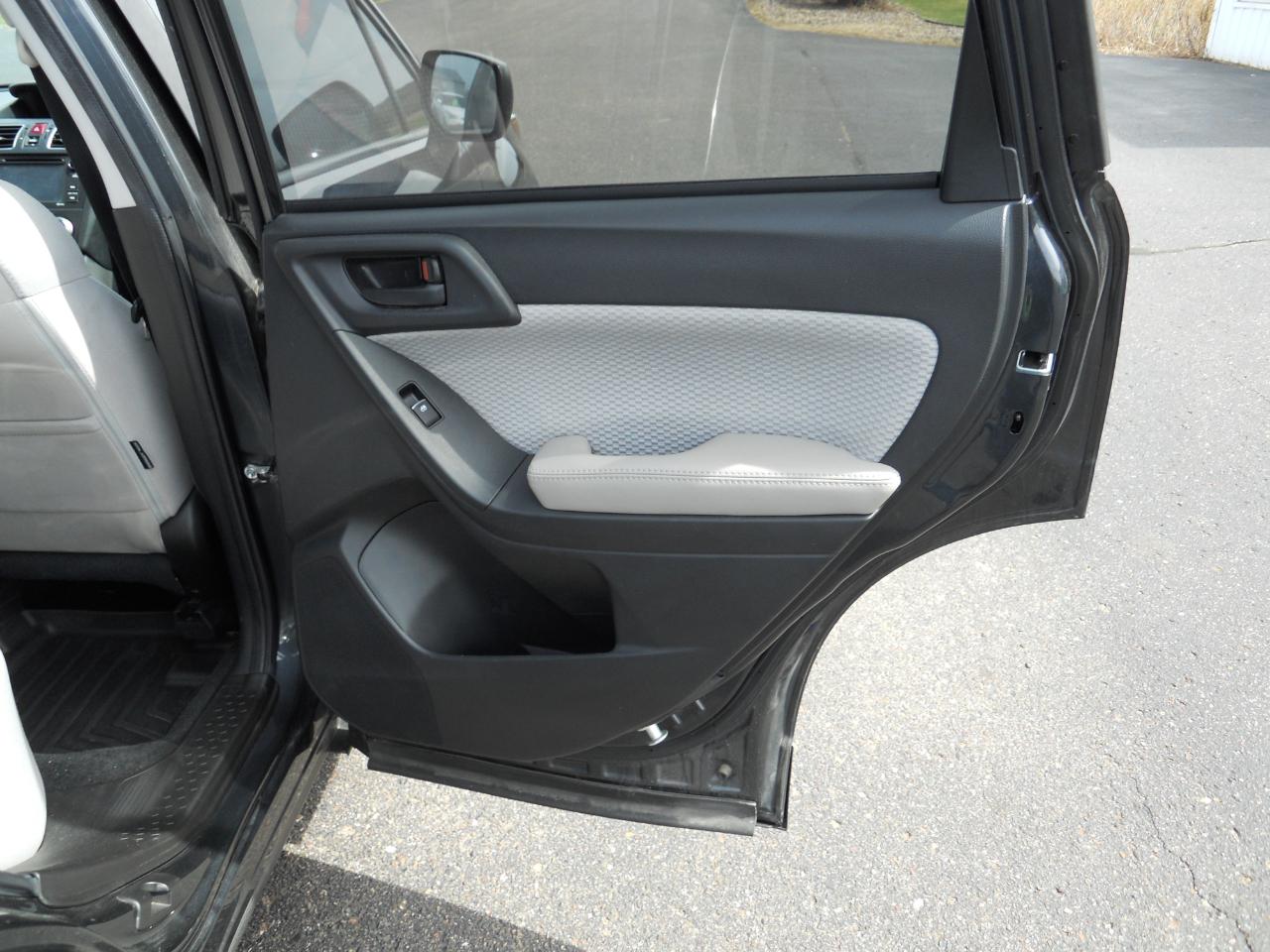 Subaru Forester 2.5i Premium PZEV CVT 2018