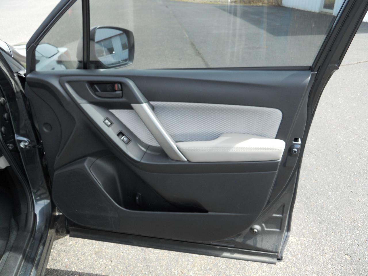 Subaru Forester 2.5i Premium PZEV CVT 2018