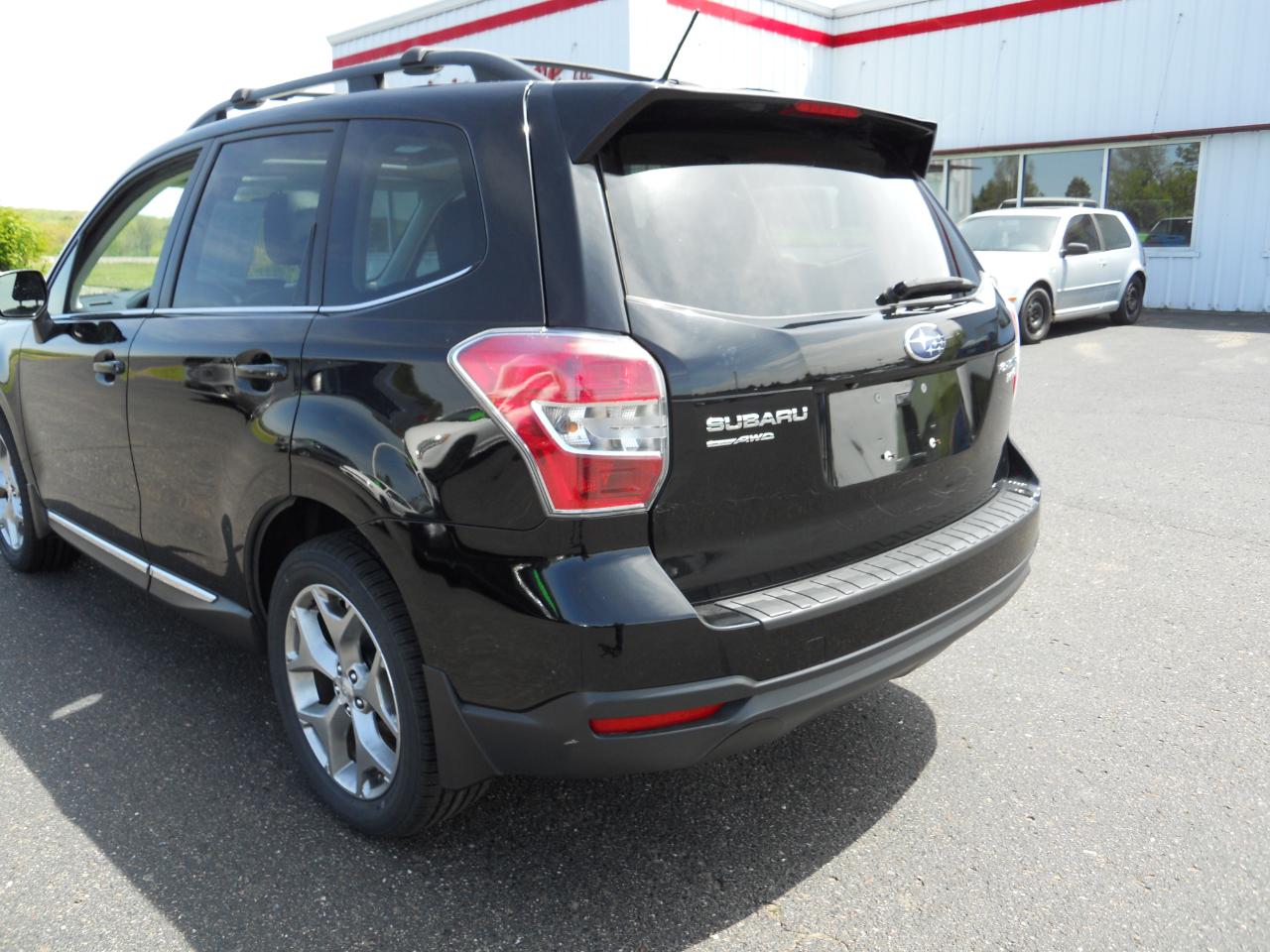 Subaru Forester 2.5i Touring 2015