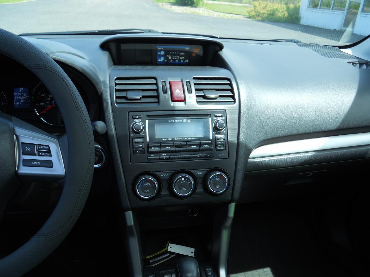 Subaru Forester 2.5i Touring 2015