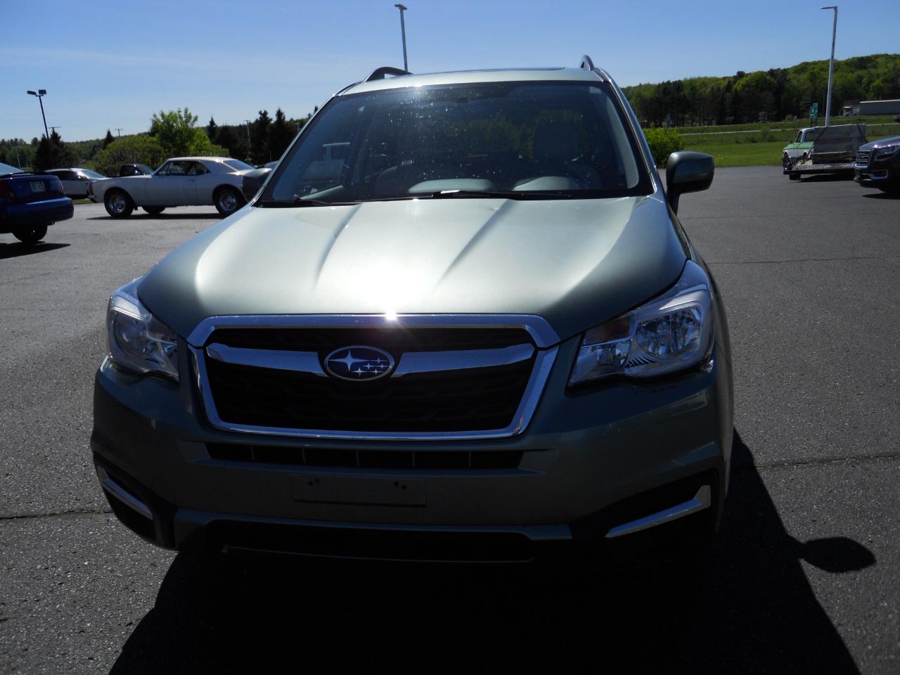Subaru Forester 2.5i Premium PZEV CVT 2017