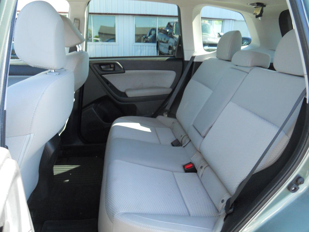 Subaru Forester 2.5i Premium PZEV CVT 2017