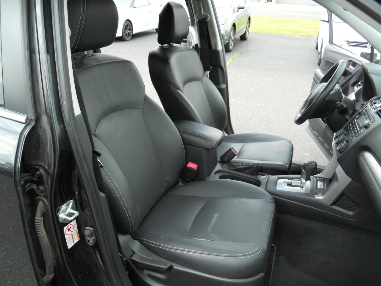 Subaru Forester 2.5i Limited 2014