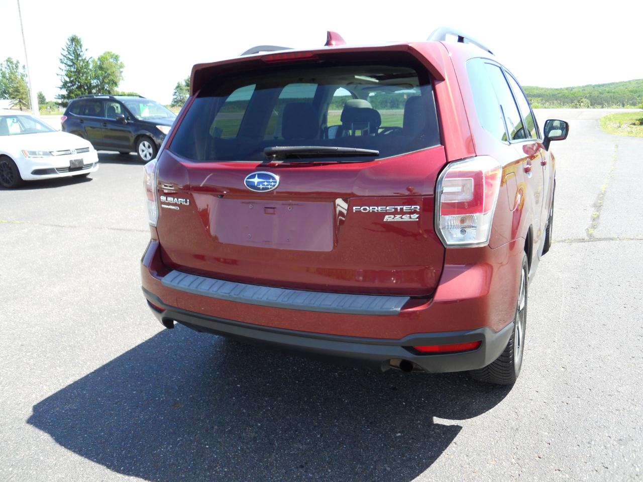 Subaru Forester 2.5i Premium PZEV CVT 2017