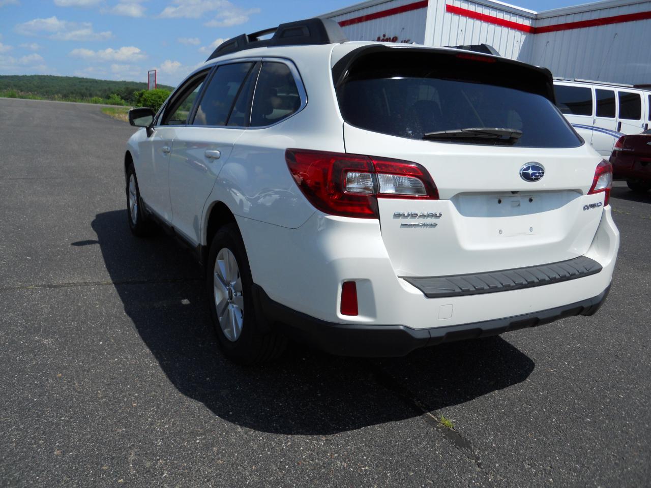 Subaru Outback 2.5i Premium 2015