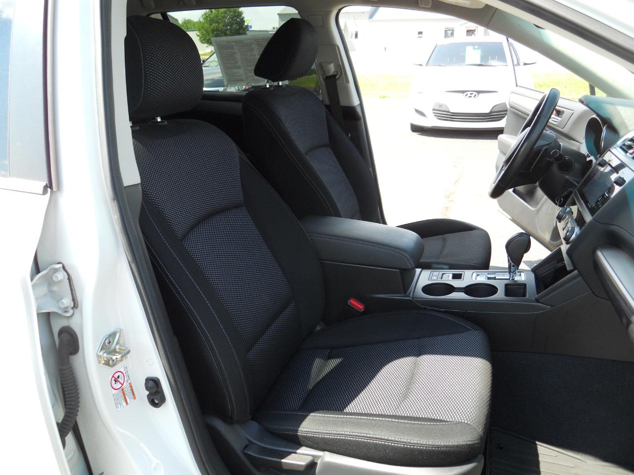 Subaru Outback 2.5i Premium 2015