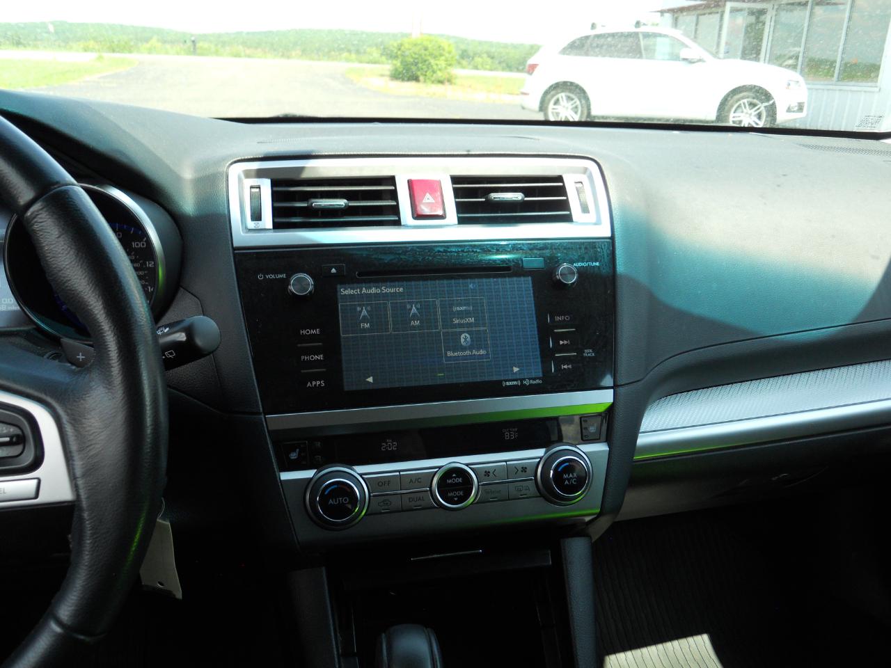 Subaru Outback 2.5i Premium 2015