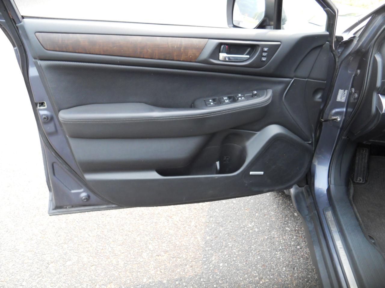 Subaru Outback 2.5i Limited 2015