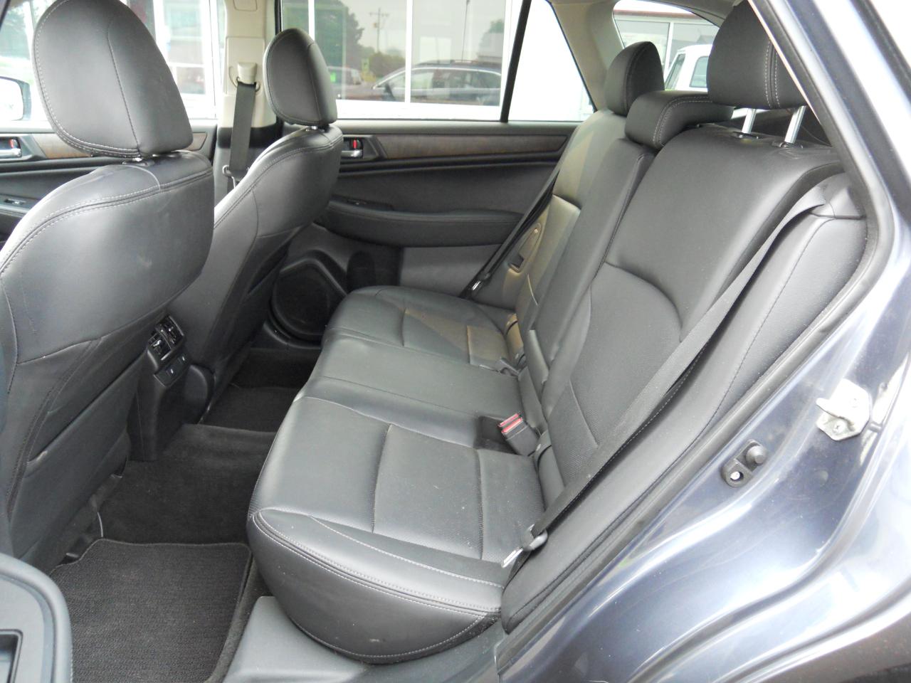 Subaru Outback 2.5i Limited 2015