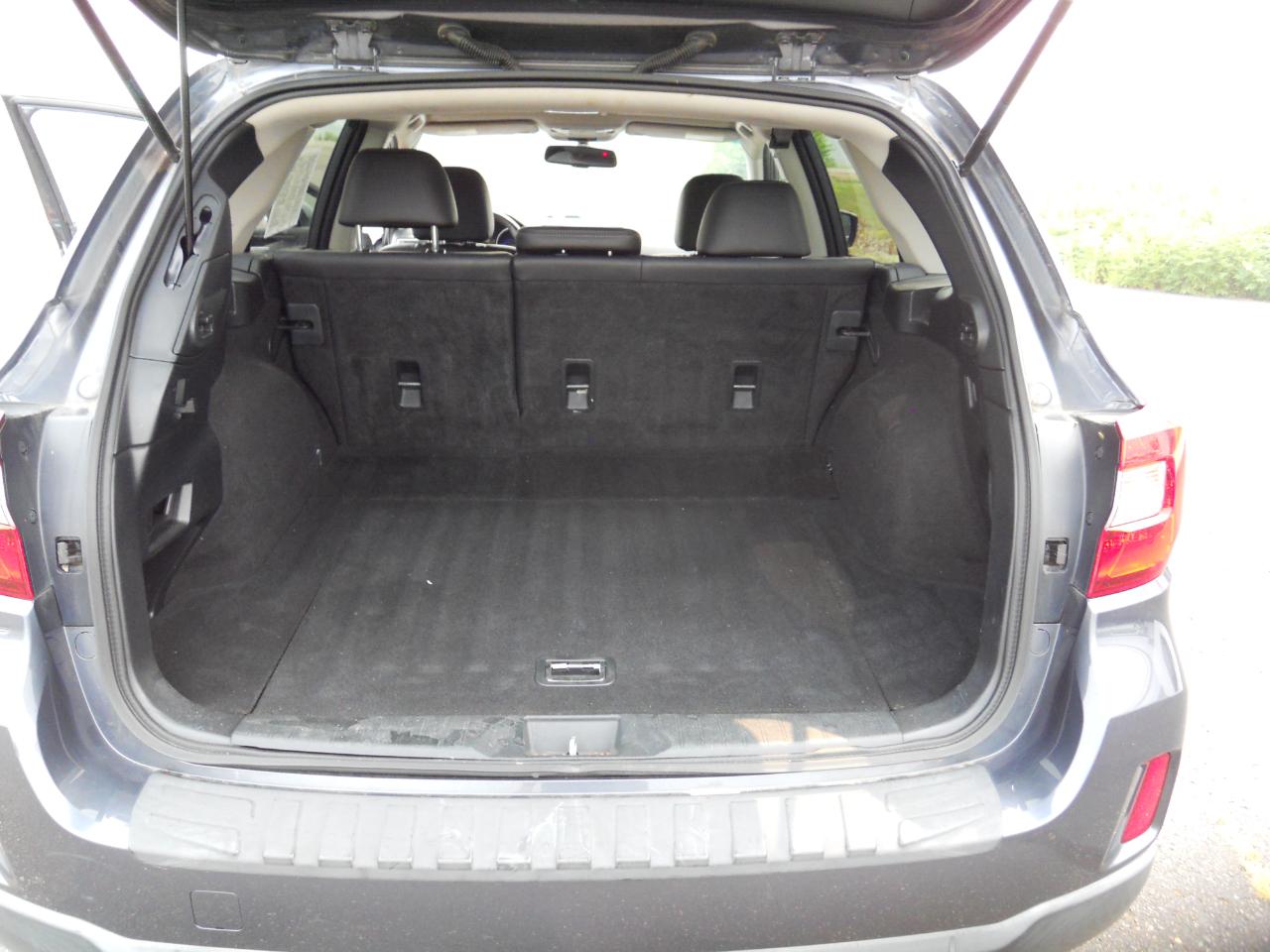 Subaru Outback 2.5i Limited 2015