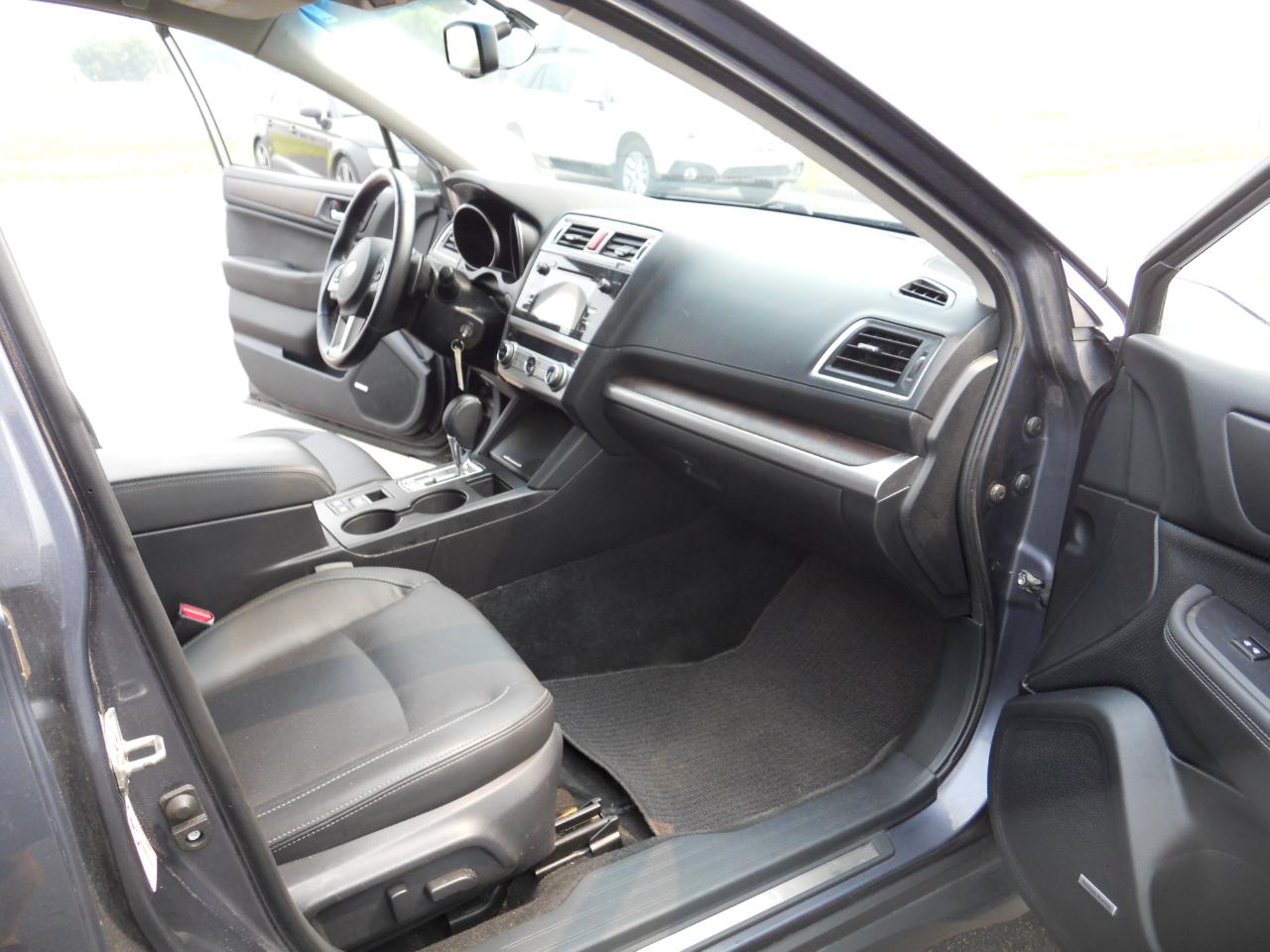 Subaru Outback 2.5i Limited 2015