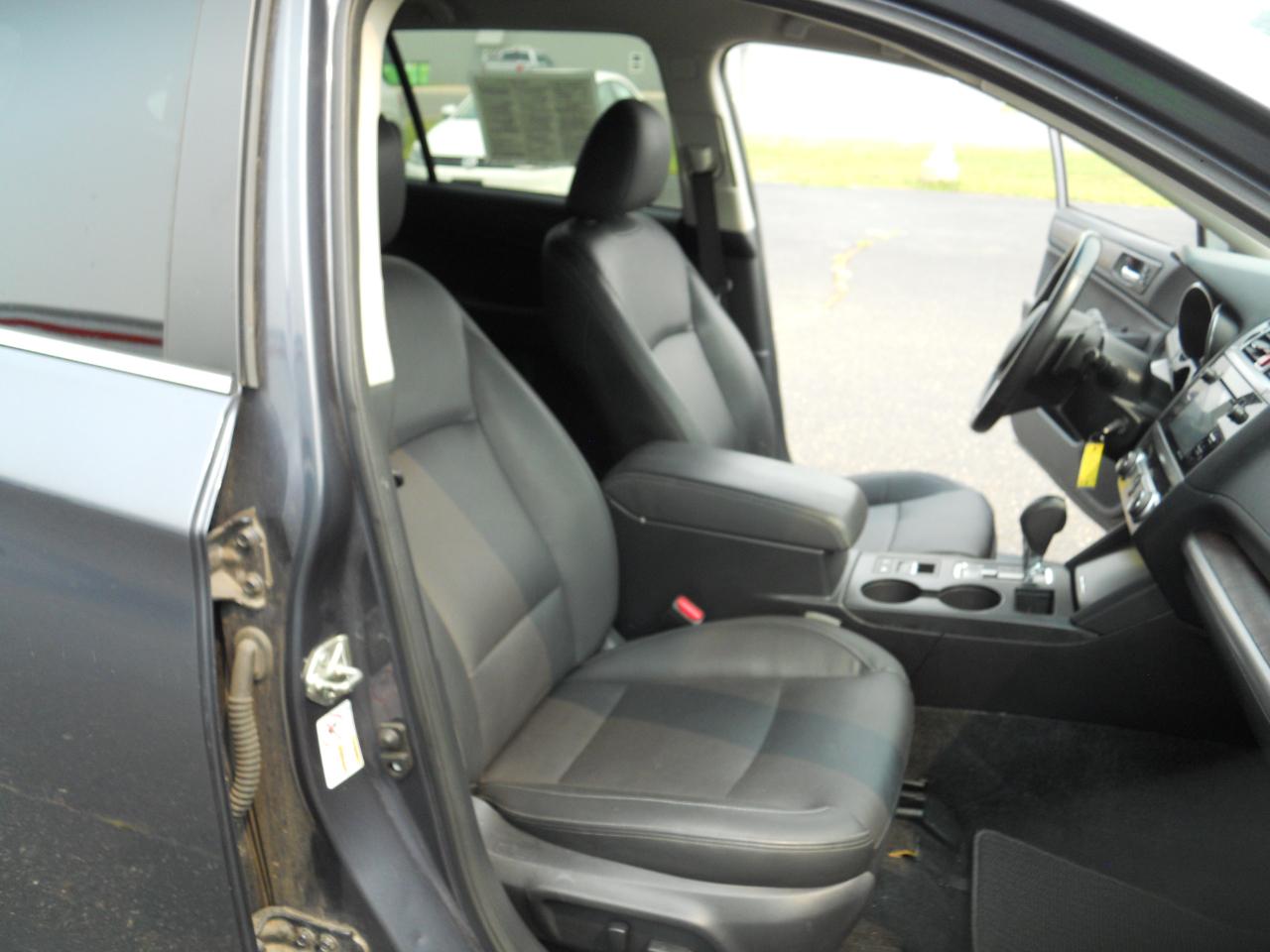 Subaru Outback 2.5i Limited 2015