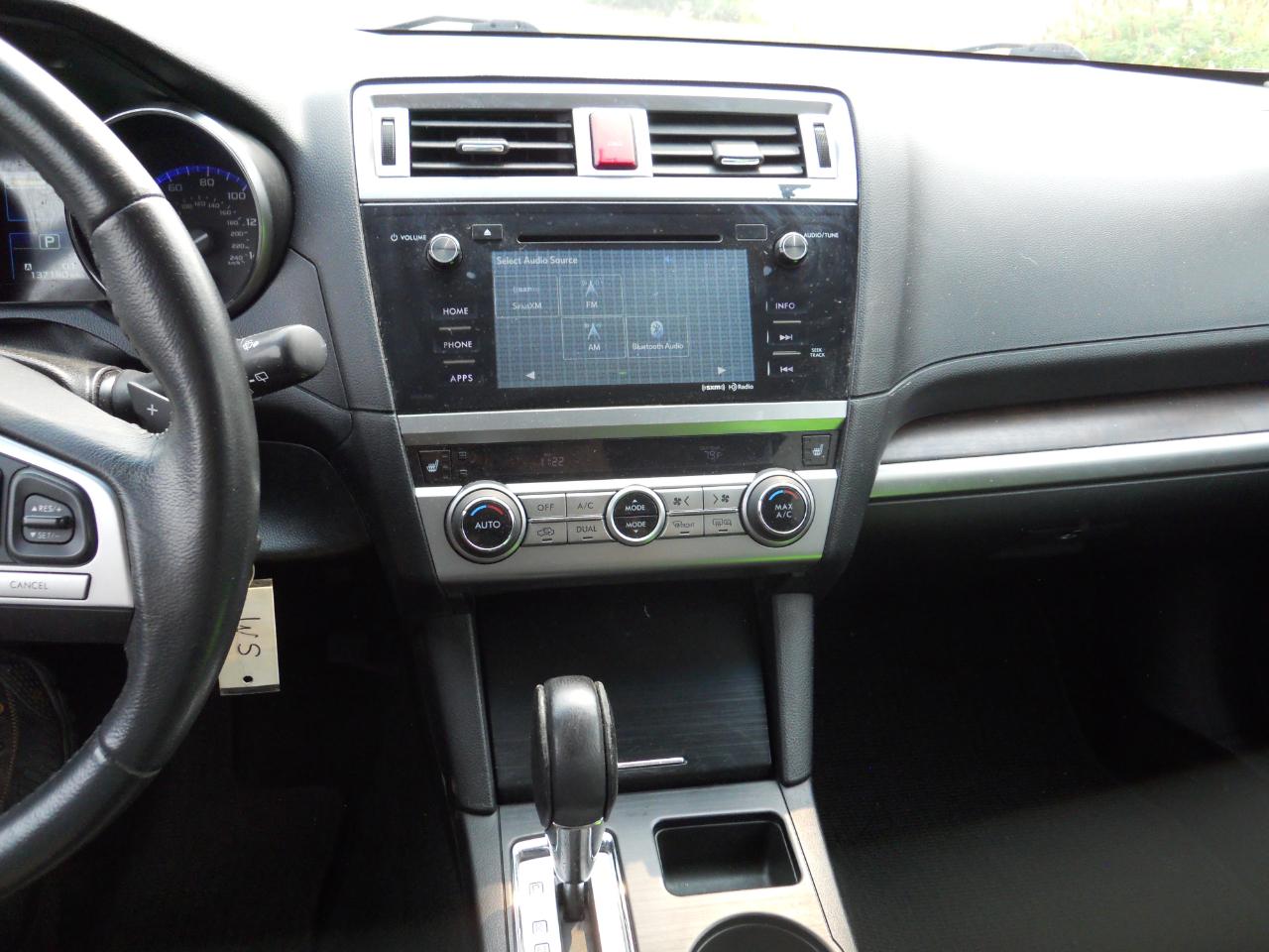 Subaru Outback 2.5i Limited 2015