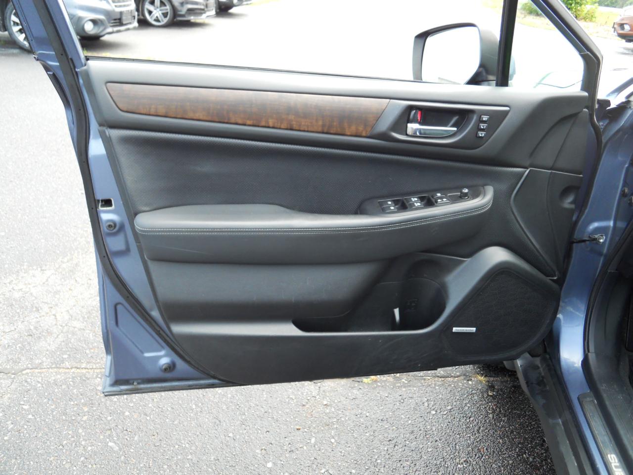 Subaru Outback 2.5i Limited 2015