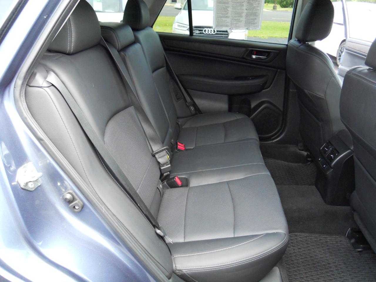 Subaru Outback 2.5i Limited 2015