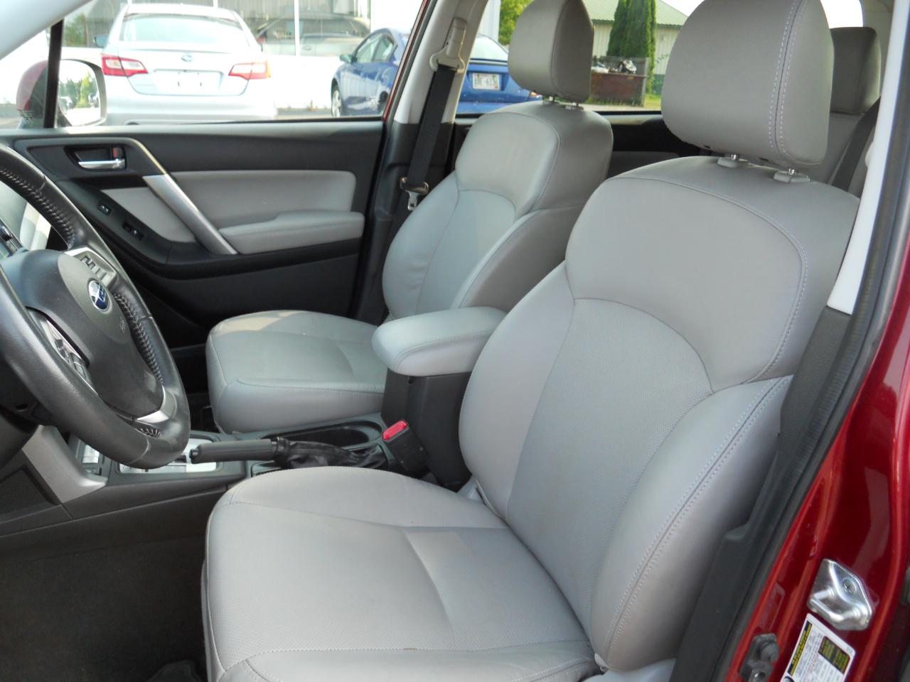 Subaru Forester 2.5i Limited 2015
