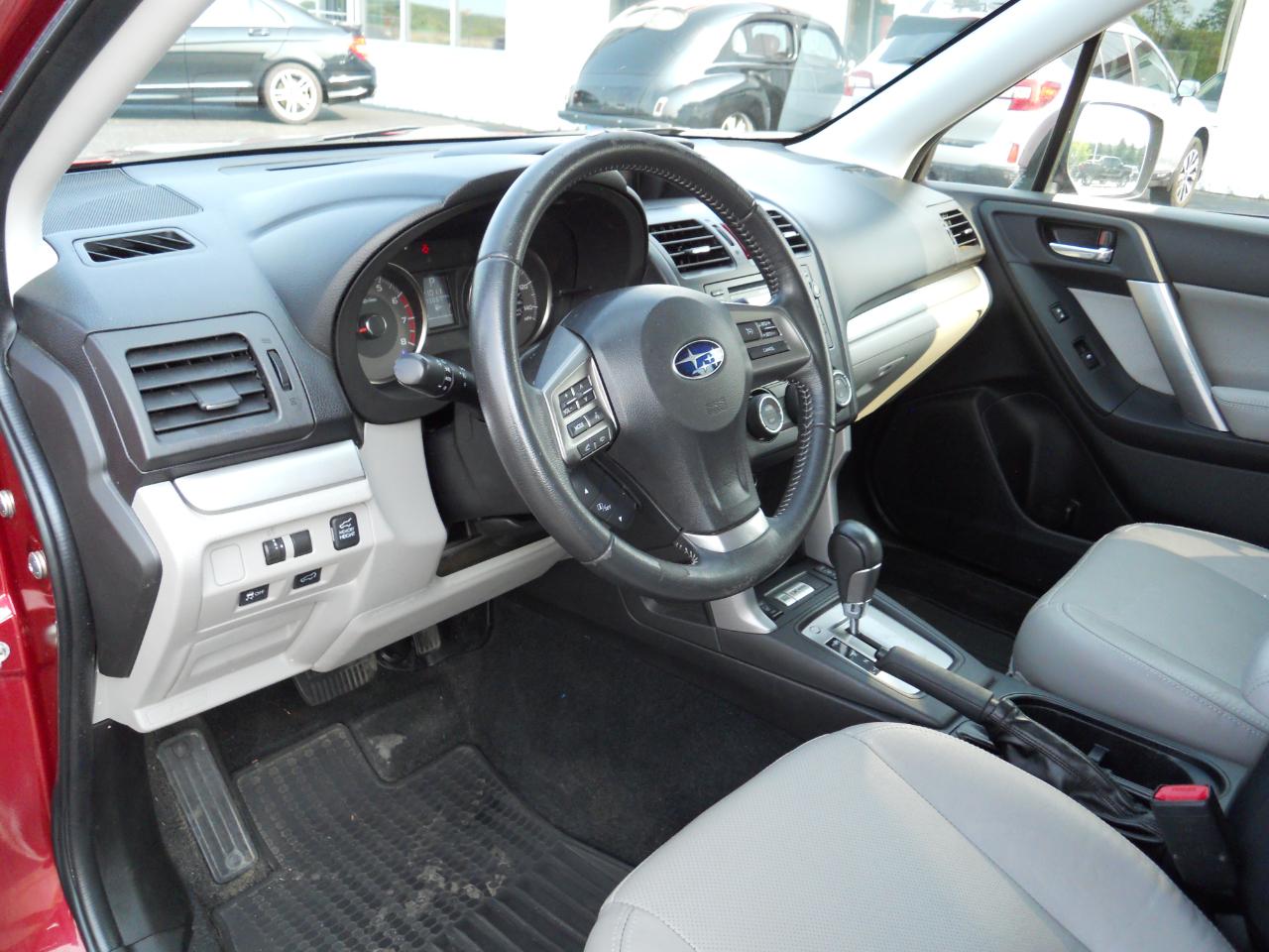 Subaru Forester 2.5i Limited 2015