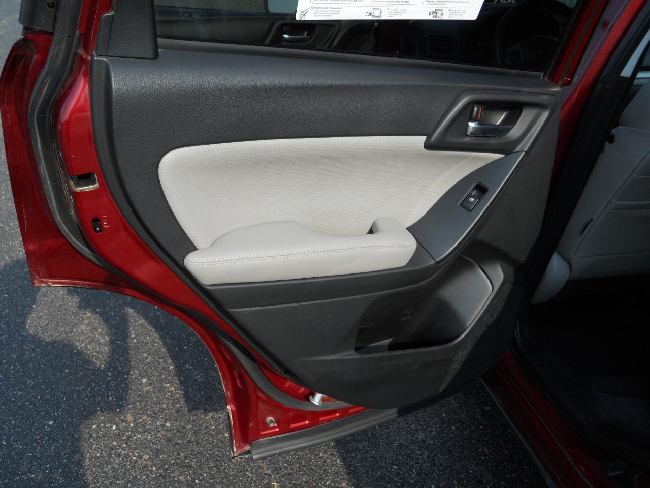 Subaru Forester 2.5i Limited 2015