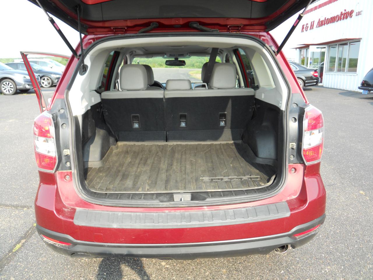 Subaru Forester 2.5i Limited 2015