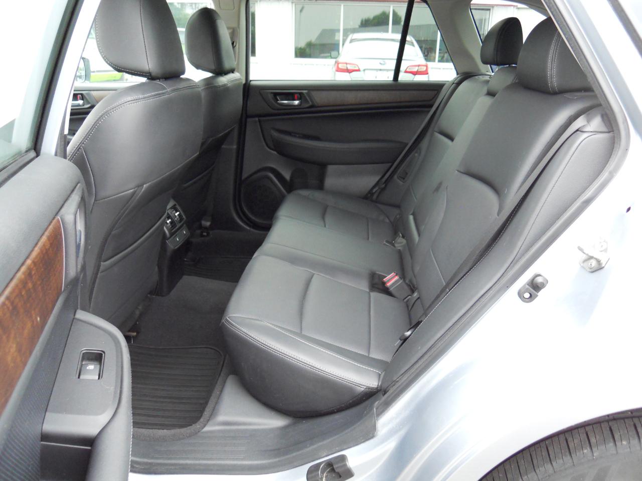 Subaru Outback 2.5i Limited 2016
