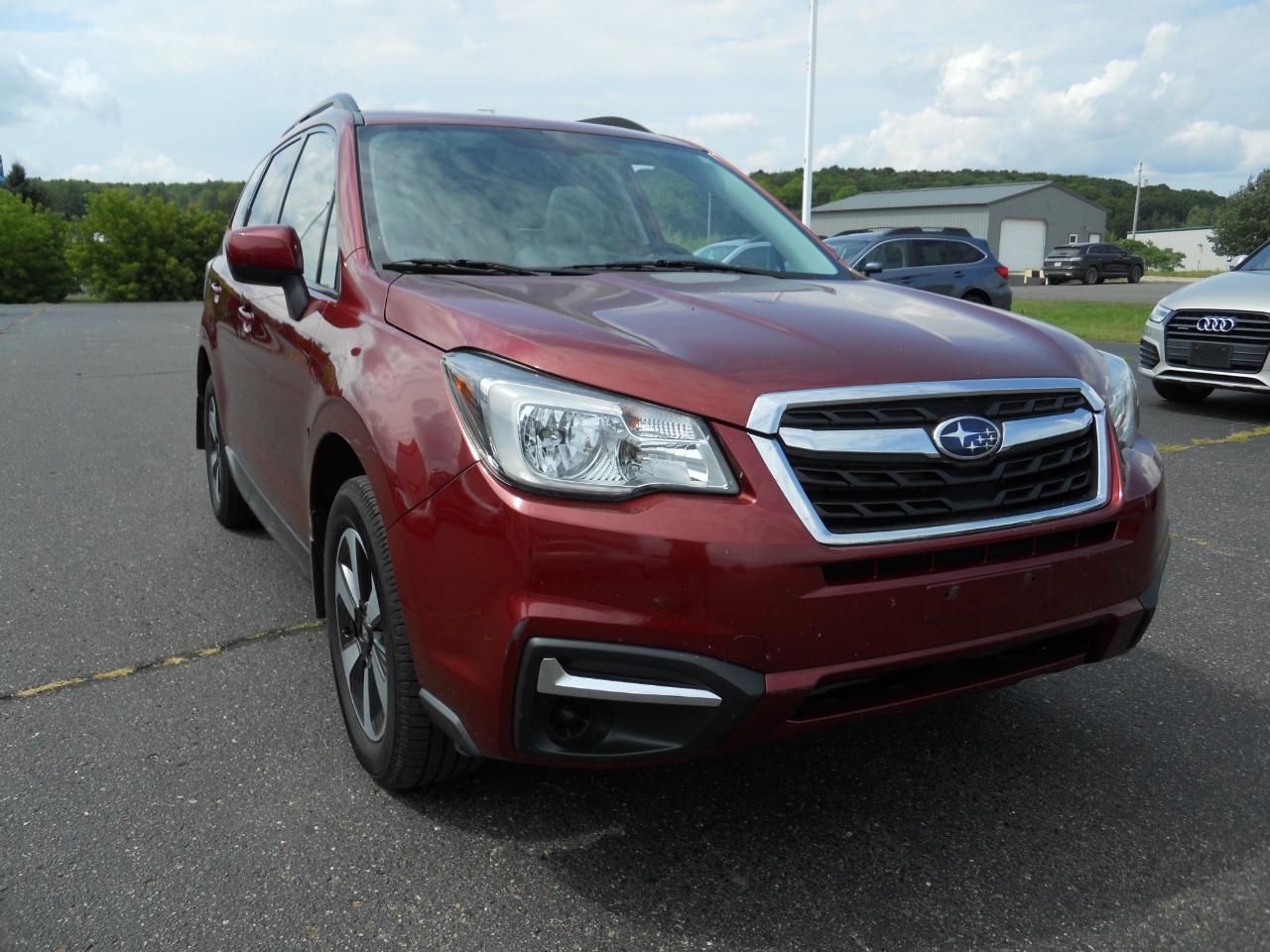 Subaru Forester 2.5i Premium PZEV CVT 2017