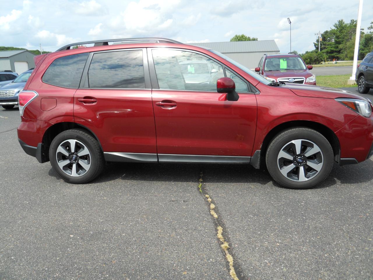 Subaru Forester 2.5i Premium PZEV CVT 2017