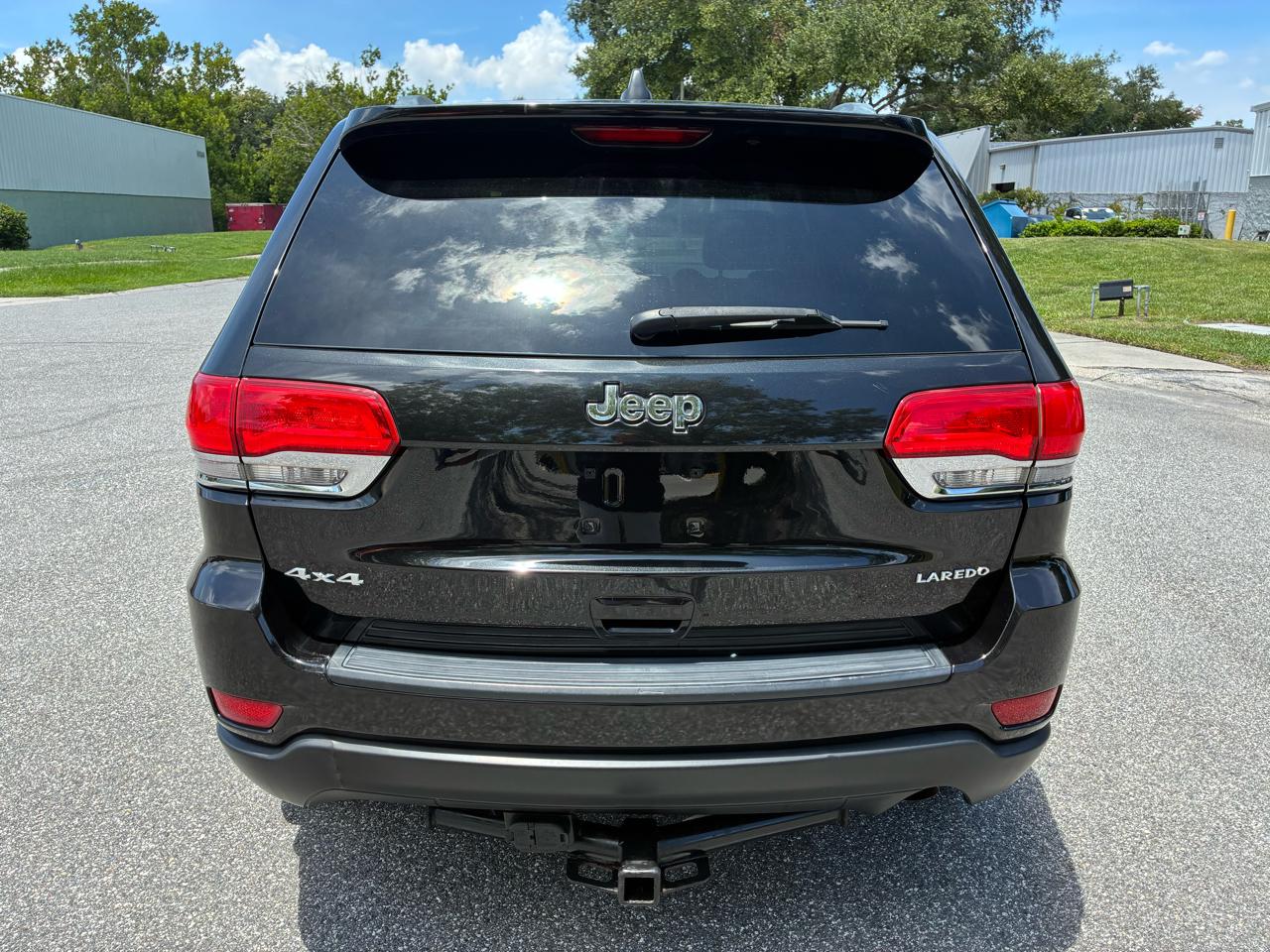 Jeep Grand Cherokee 4WD 4dr Laredo 2015
