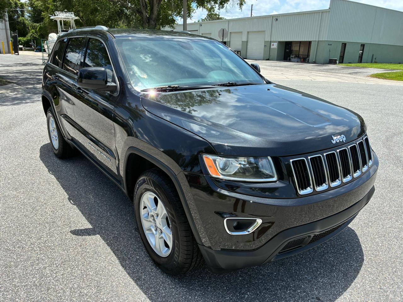 Jeep Grand Cherokee 4WD 4dr Laredo 2015