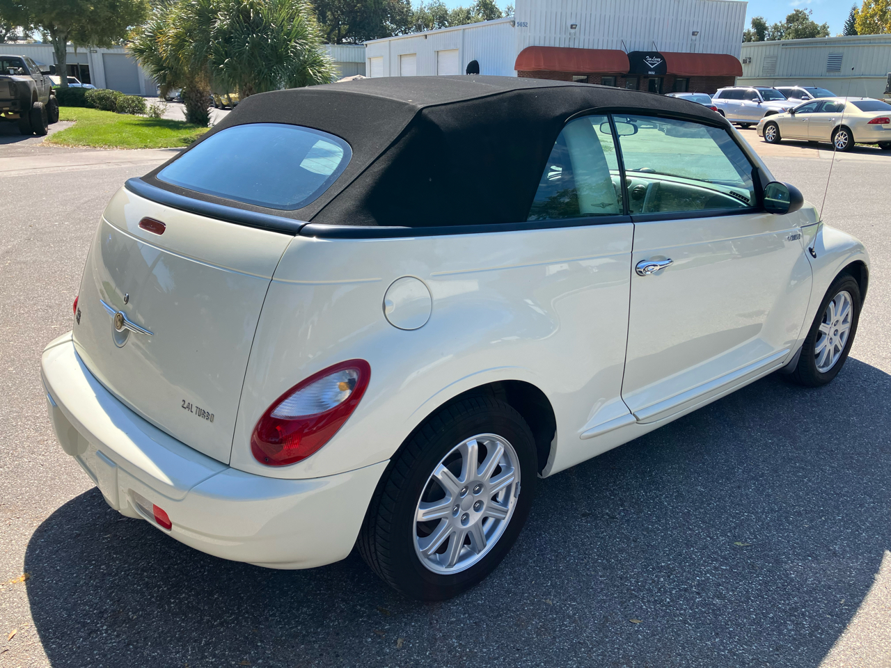 Chrysler PT Cruiser 2dr Convertible Touring 2006 Chrysler PT Cruiser 2dr Convertible Touring 2006