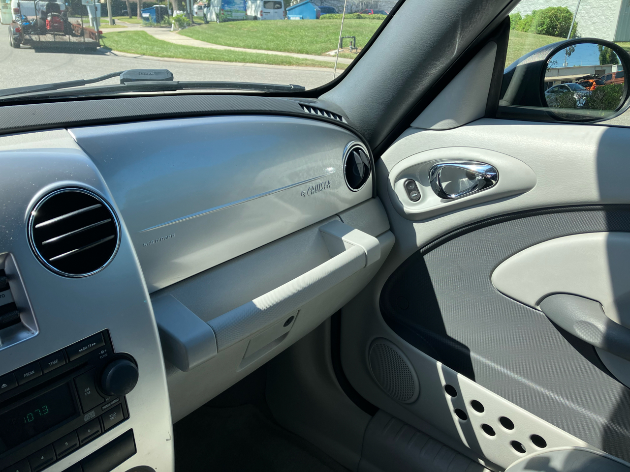 Chrysler PT Cruiser 2dr Convertible Touring 2006 Chrysler PT Cruiser 2dr Convertible Touring 2006