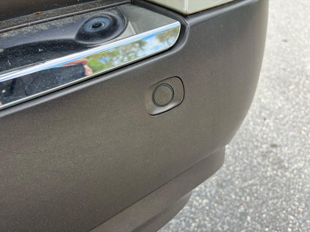 Buick Enclave FWD 4dr CXL 2009