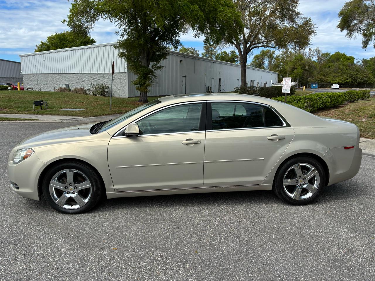 Chevrolet Malibu 4dr Sdn LT w/1LT 2009