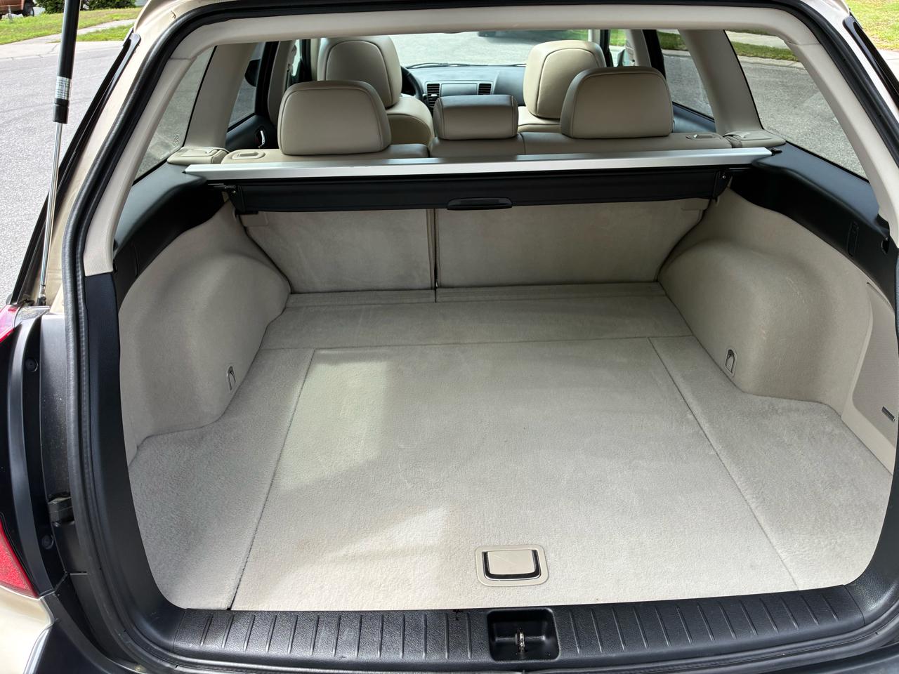 Subaru Outback 4dr H4 Auto Ltd 2009