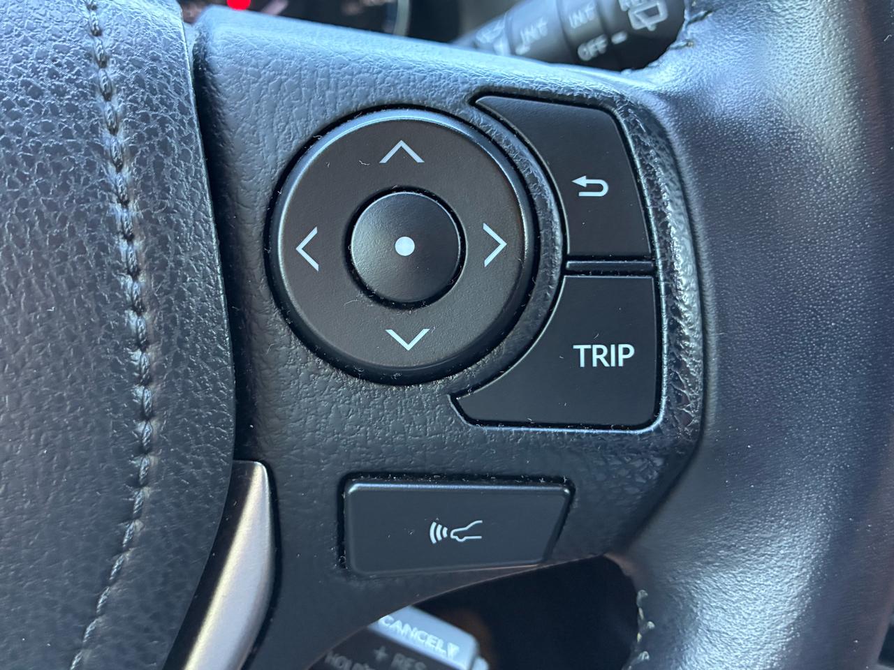 Toyota RAV4 FWD 4dr Limited (Natl) 2016
