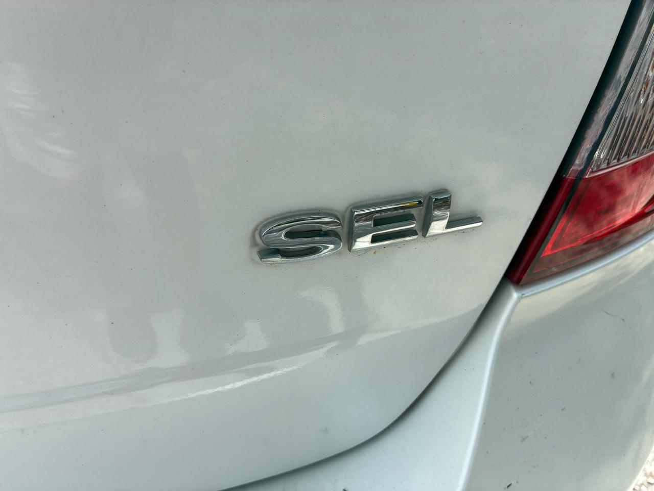 Ford Edge 4dr SEL FWD 2011