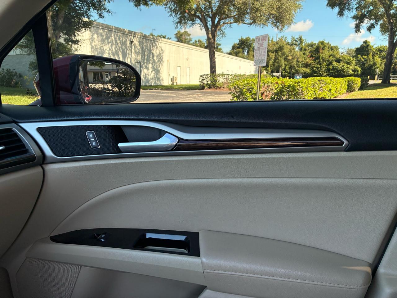 Ford Fusion 4dr Sdn SE FWD 2013