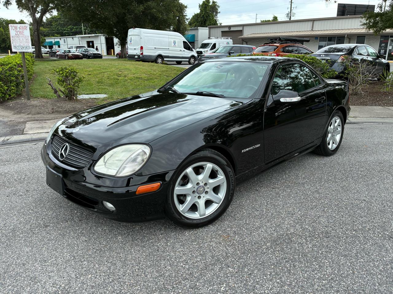 Mercedes-Benz SLK-Class 2dr Kompressor Roadster 2.3L 2002
