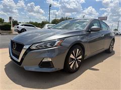 2022 Nissan Altima 