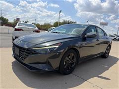 2021 Hyundai Elantra 