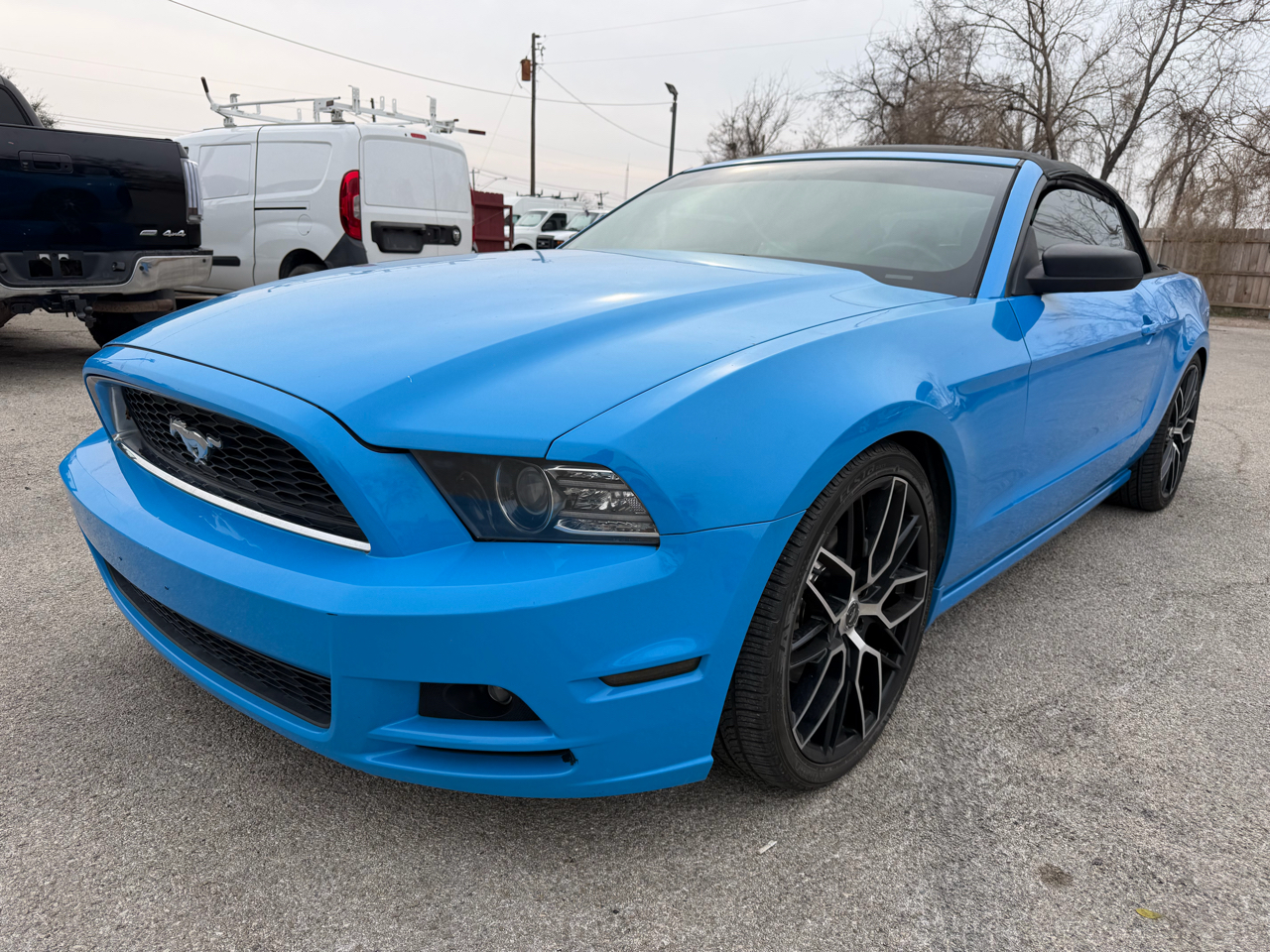 2014 Ford Mustang V6 Convertible