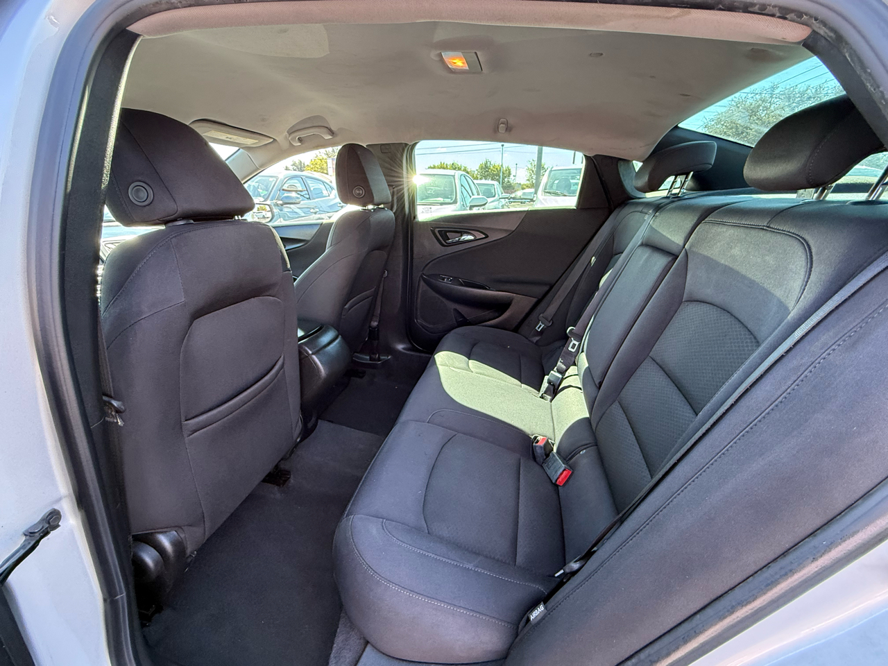 2017 Chevrolet Malibu LS photo 10
