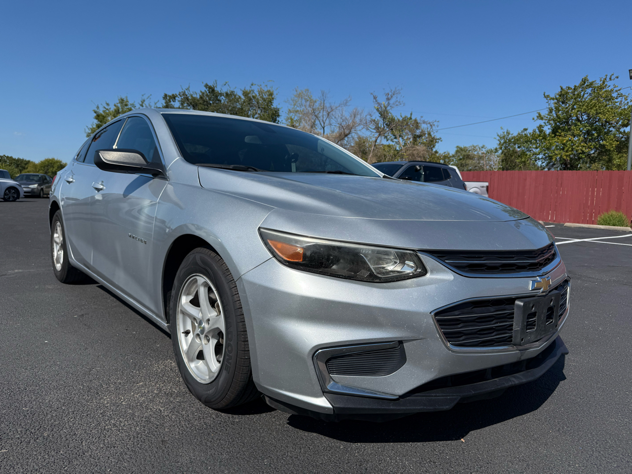 2017 Chevrolet Malibu LS photo 16