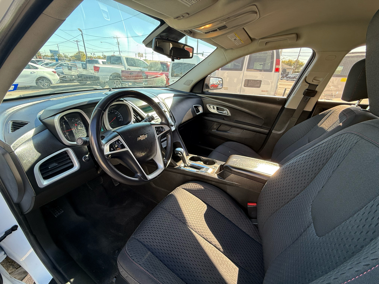 2012 Chevrolet Equinox LS photo 3