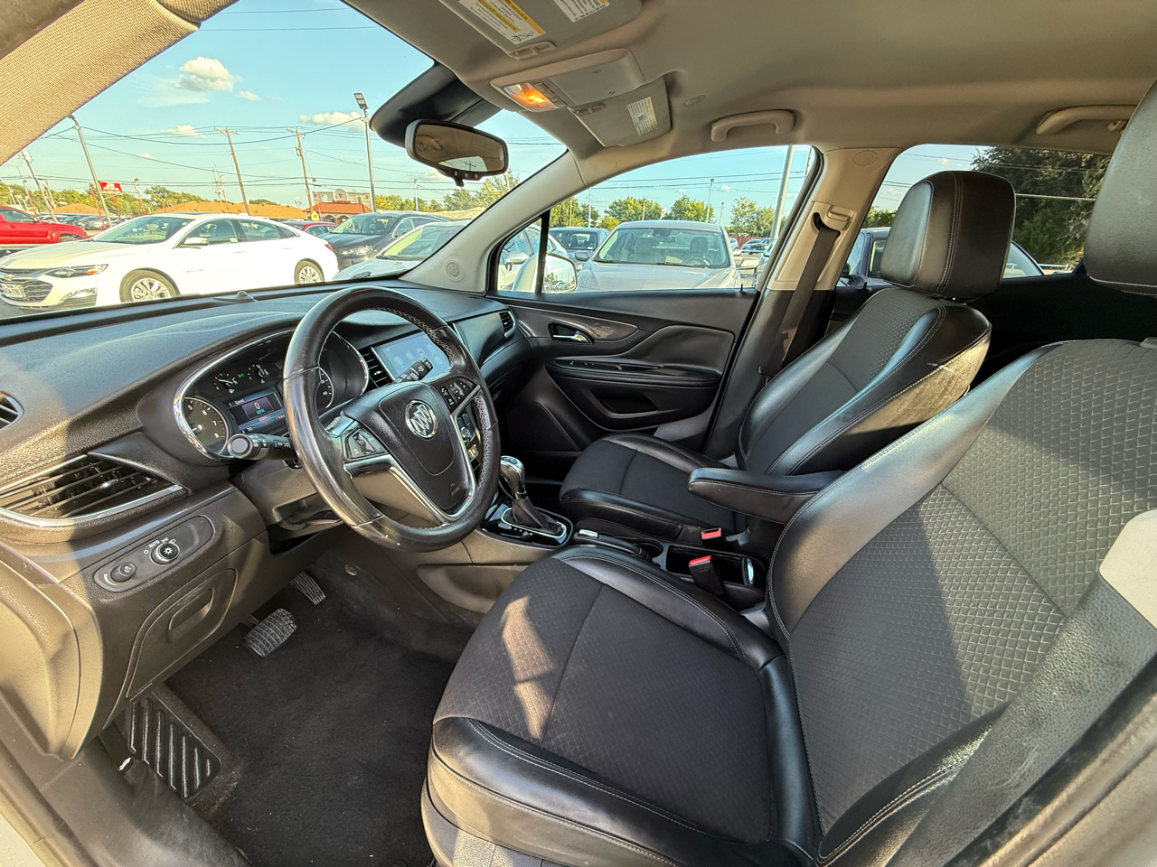2019 Buick Encore Preferred photo 9