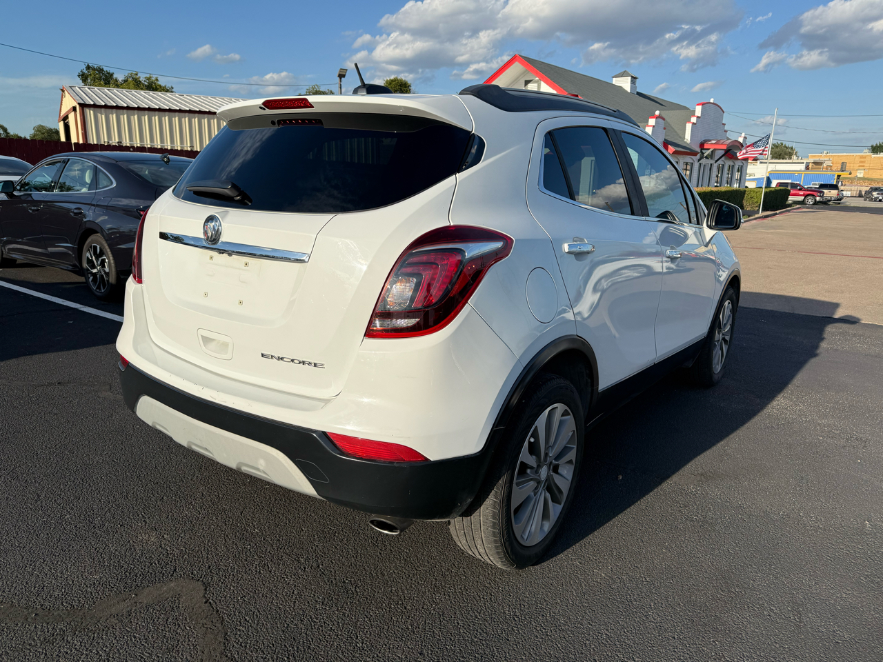 2019 Buick Encore Preferred photo 12