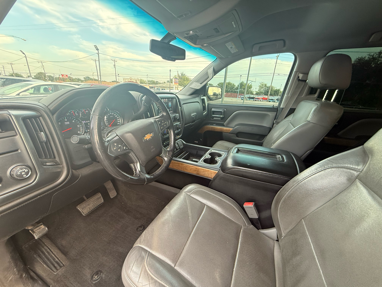 2015 Chevrolet Silverado 1500 LTZ photo 4