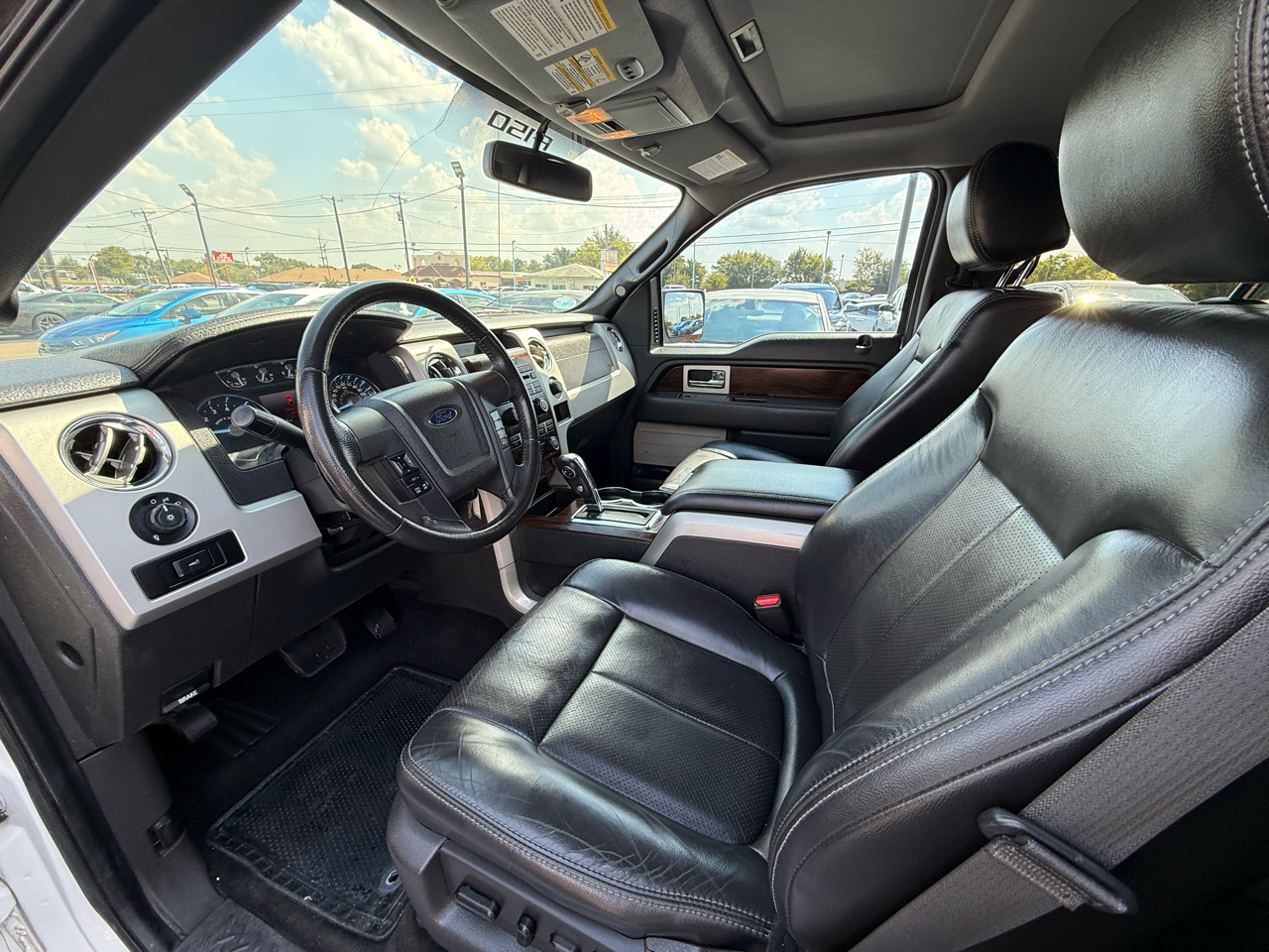 2012 Ford F-150 Lariat photo 4