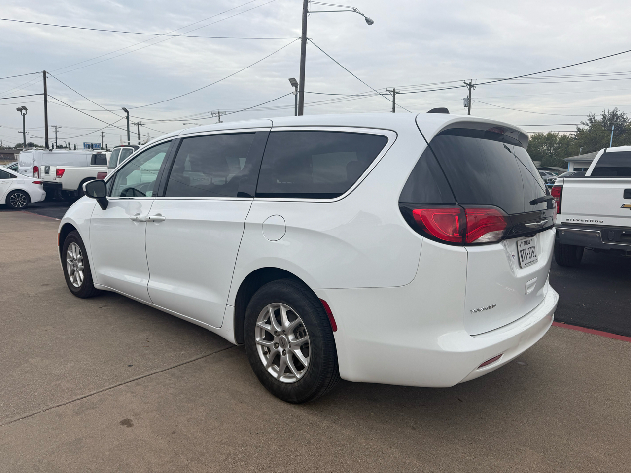 Chrysler Voyager LX 2023
